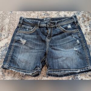 Silver Jeans Distressed Suki High Short Size 29